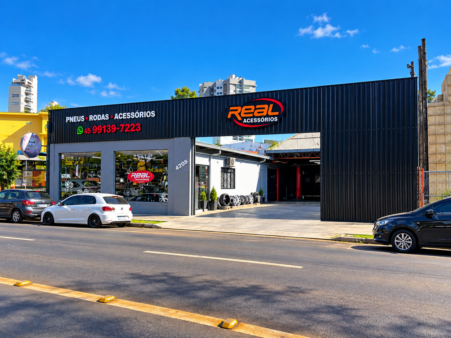 Fachada da Real Pneus e Rodas em Cascavel